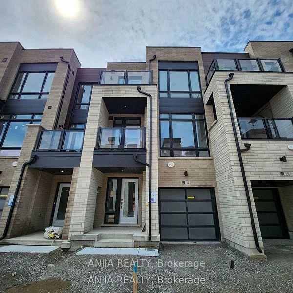 104, Credit, Jefferson, Richmond Hill