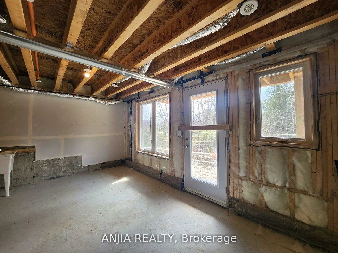 104, Credit, Jefferson, Richmond Hill