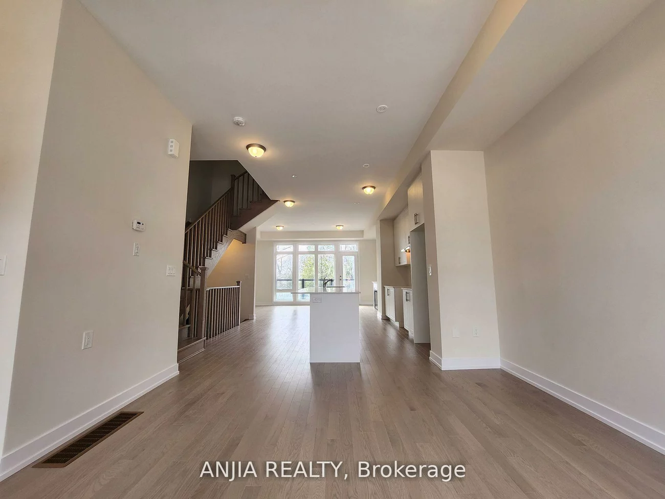 104, Credit, Jefferson, Richmond Hill