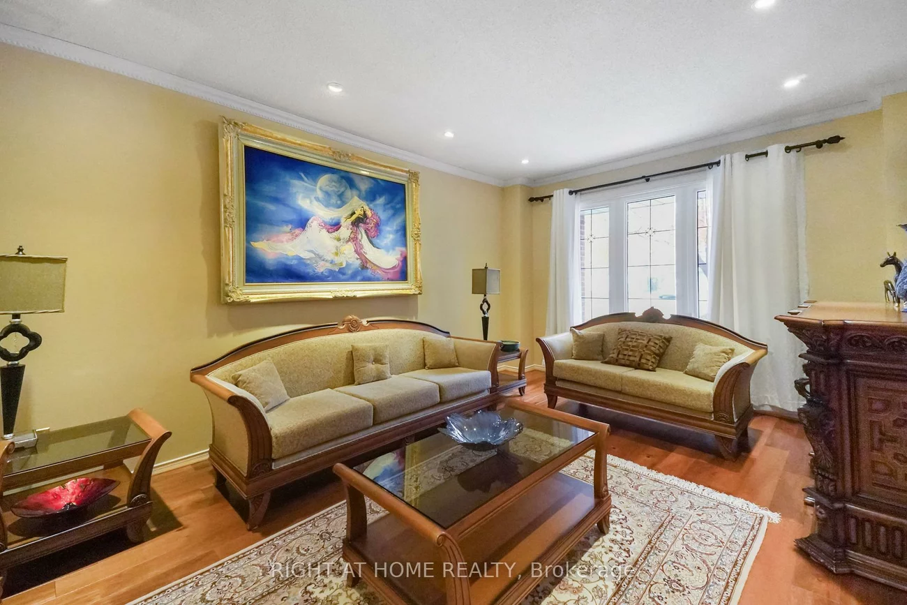 97, Brillinger, North Richvale, Richmond Hill