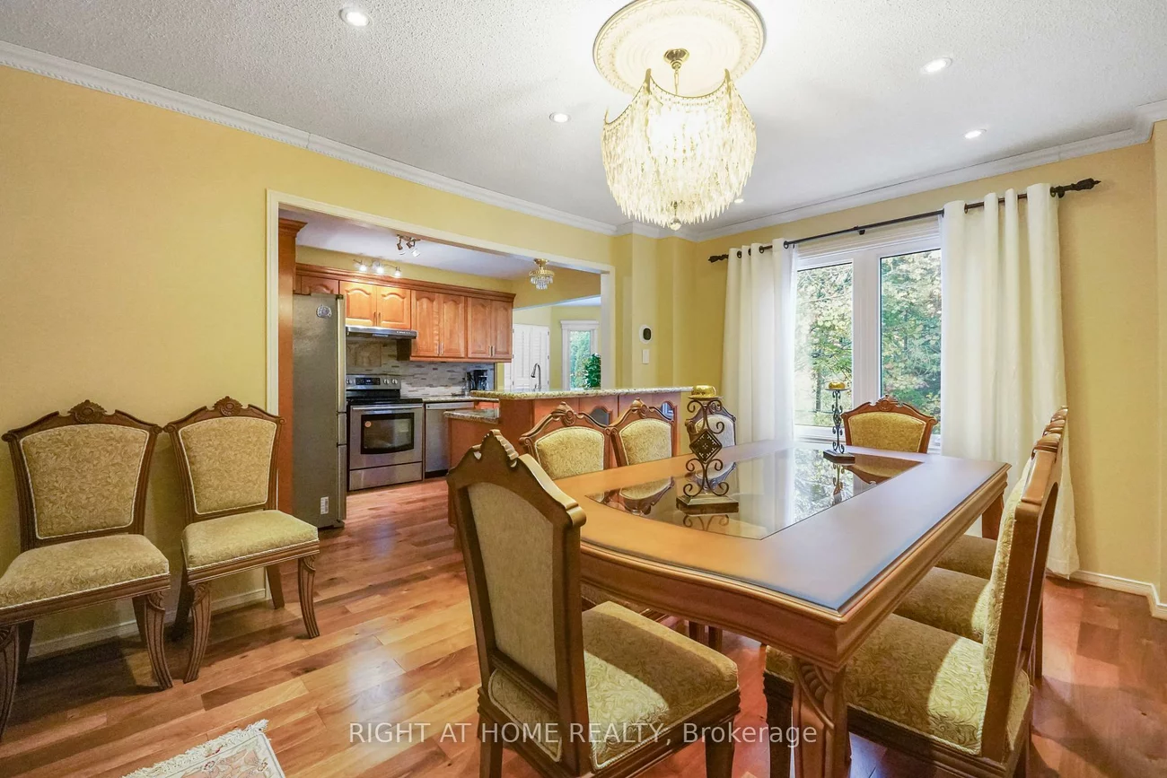 97, Brillinger, North Richvale, Richmond Hill