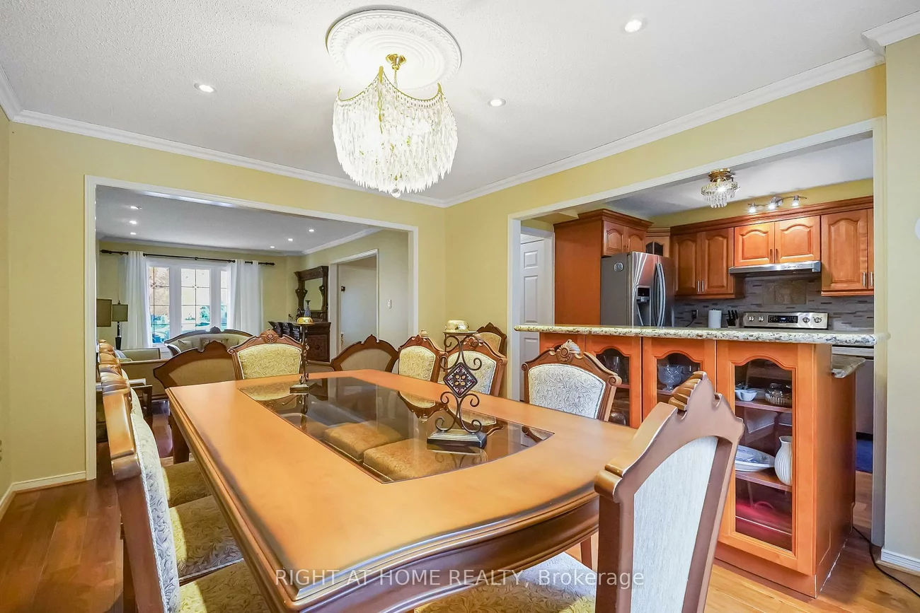 97, Brillinger, North Richvale, Richmond Hill