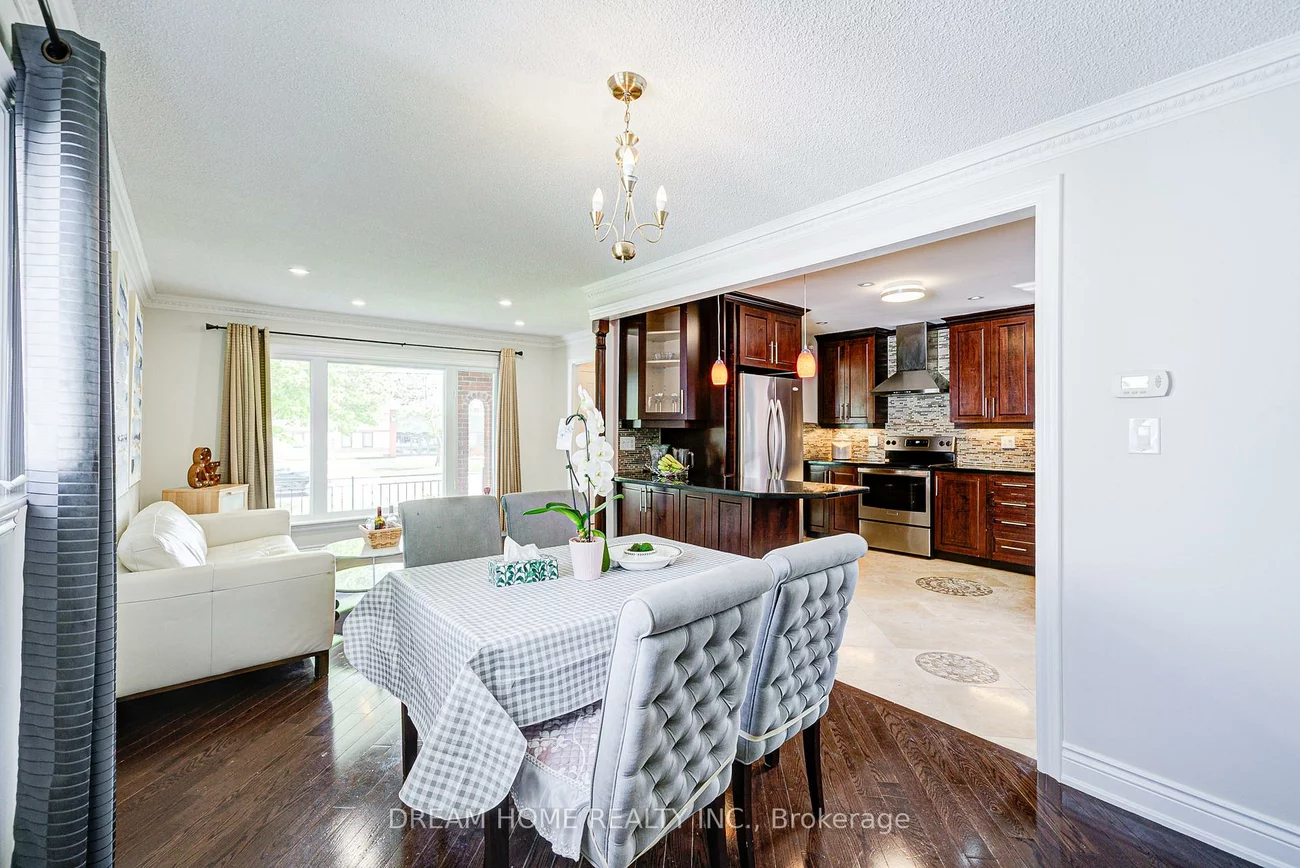 98, Weldrick, North Richvale, Richmond Hill