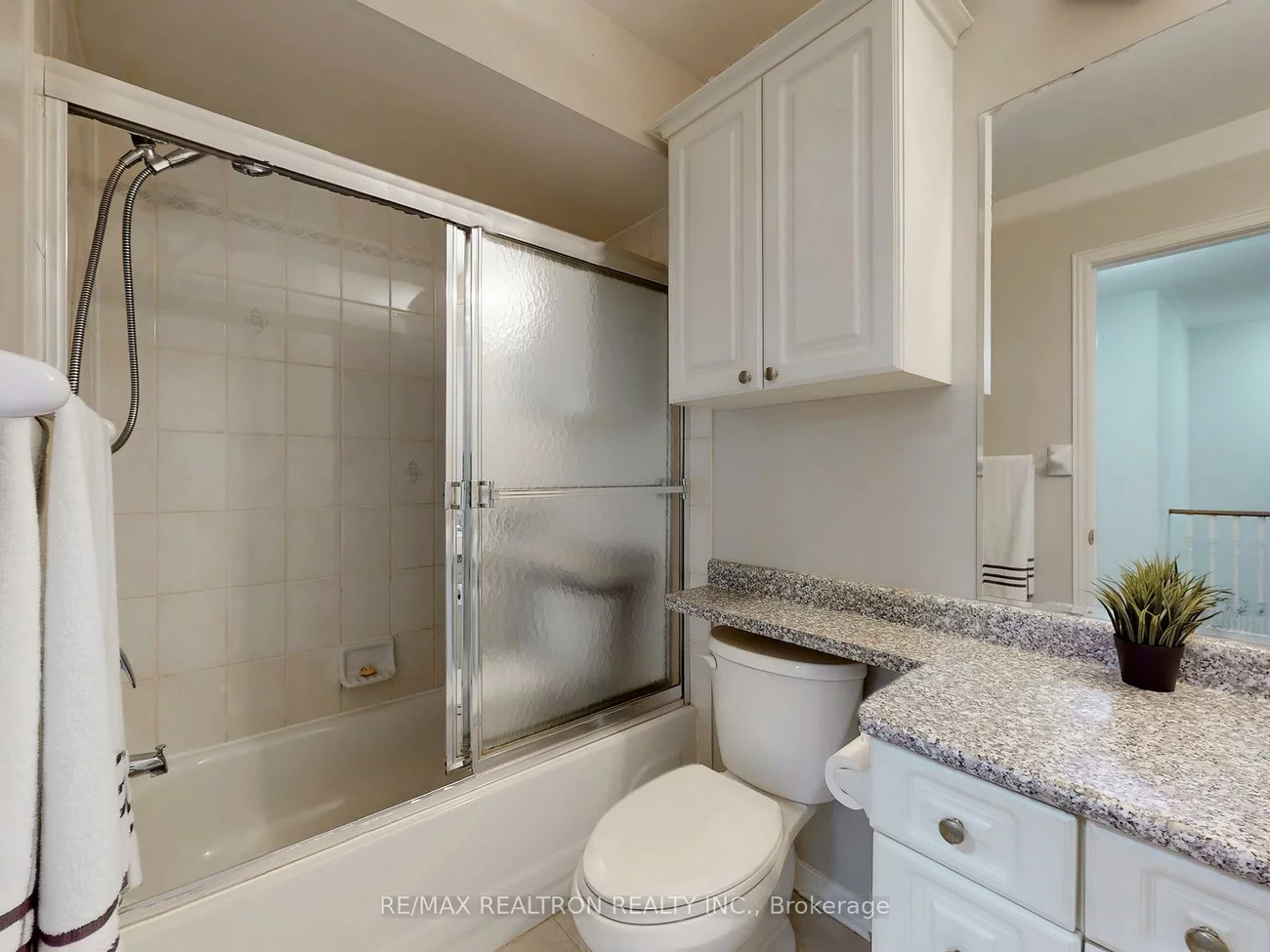 8, Coburg, Langstaff, Richmond Hill