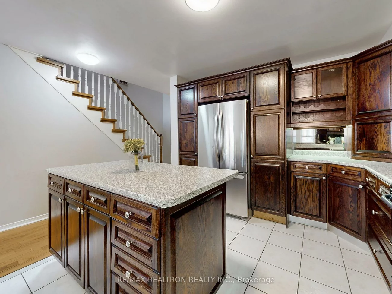 8, Coburg, Langstaff, Richmond Hill