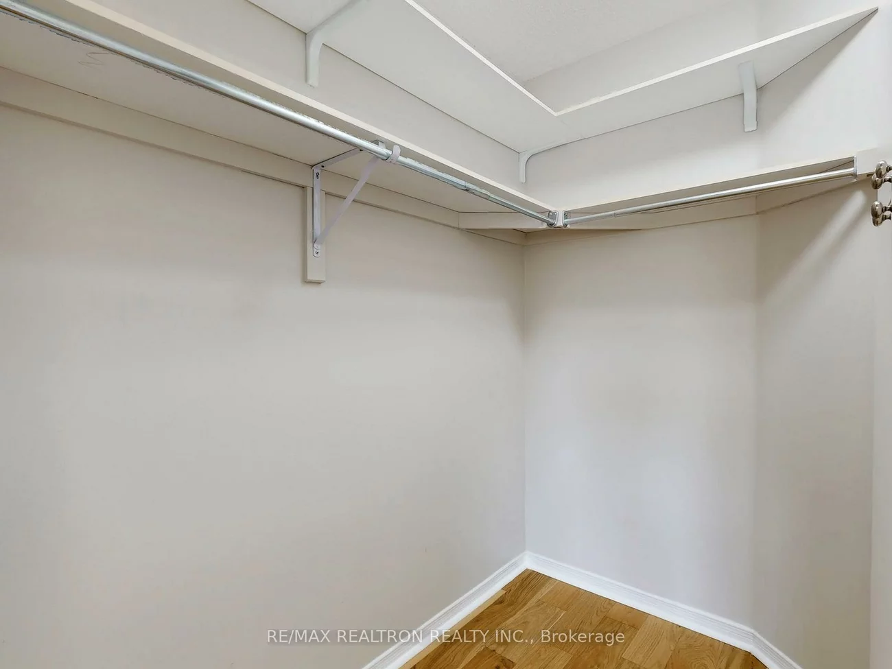 8, Coburg, Langstaff, Richmond Hill