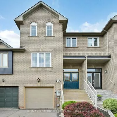8, Coburg, Langstaff, Richmond Hill
