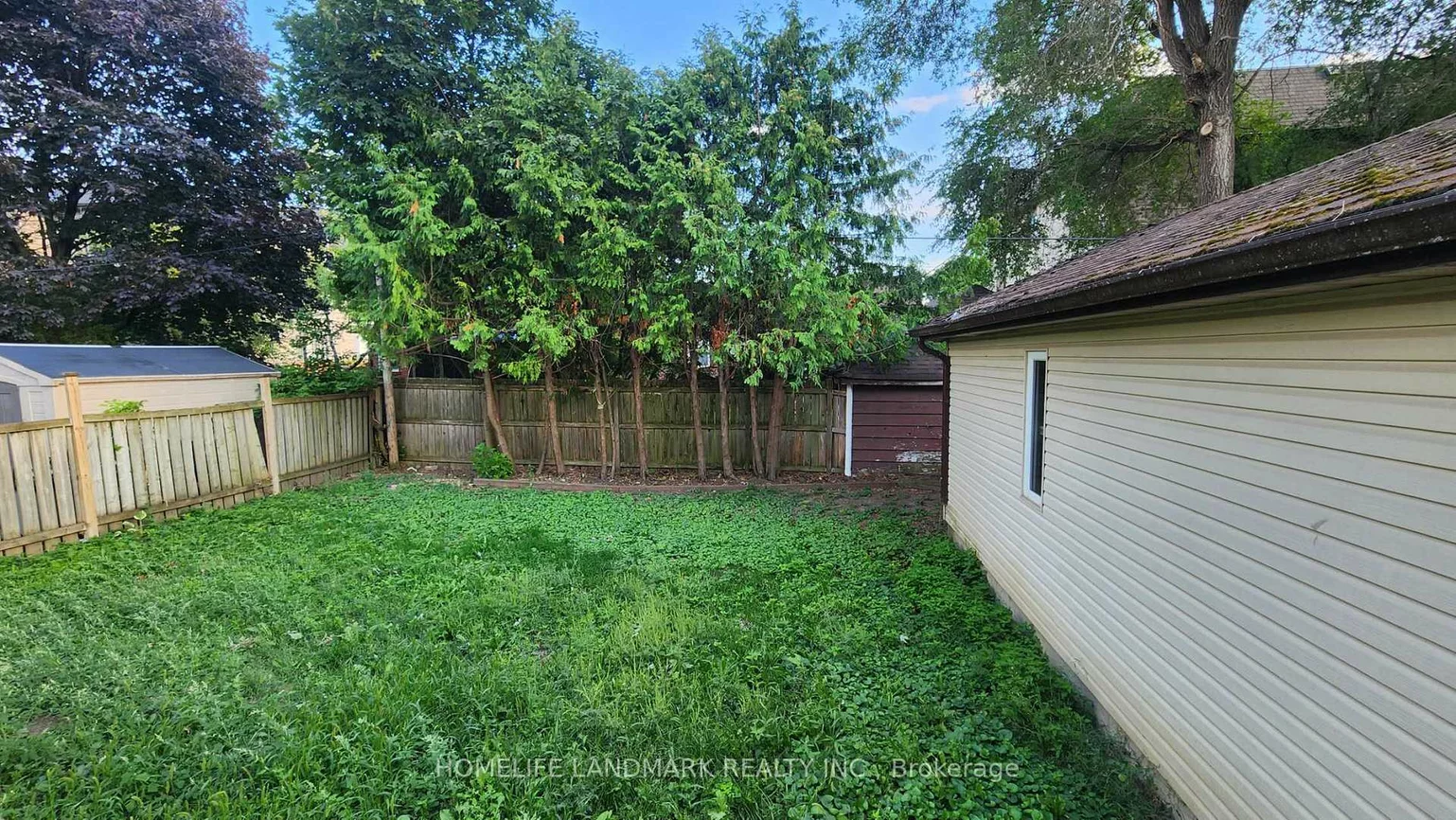 42, Cartier, Crosby, Richmond Hill