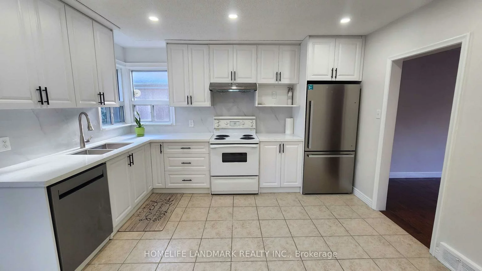 42, Cartier, Crosby, Richmond Hill