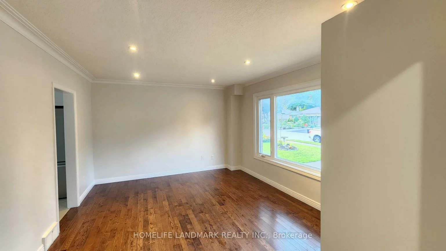 42, Cartier, Crosby, Richmond Hill