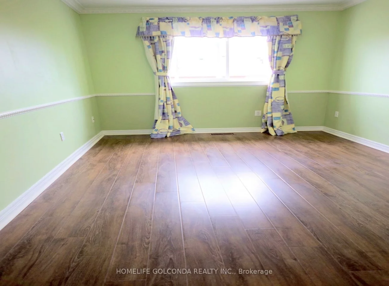 15, Amulet, Rouge Woods, Richmond Hill