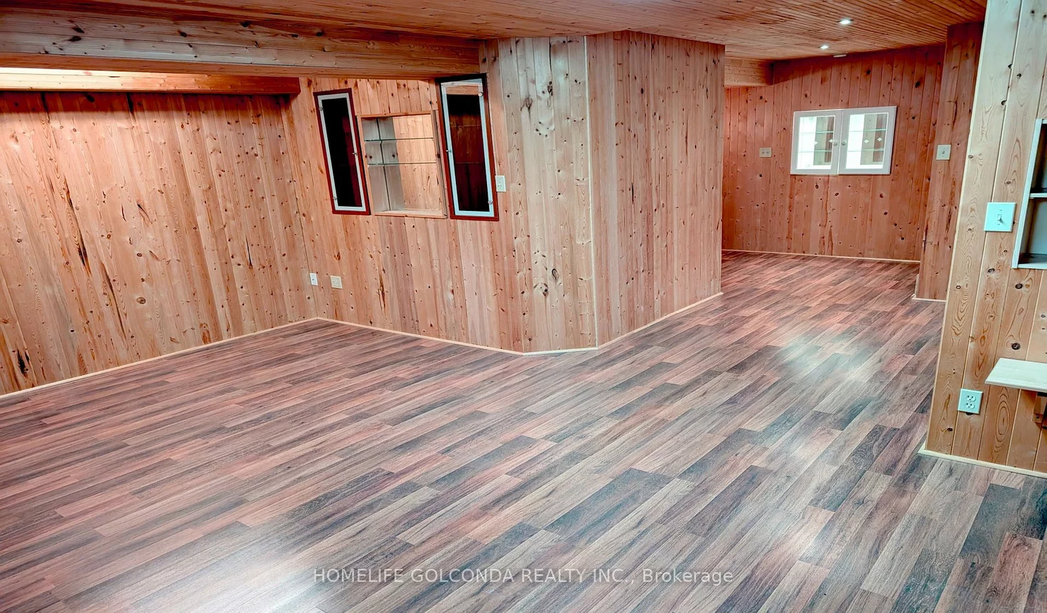 15, Amulet, Rouge Woods, Richmond Hill