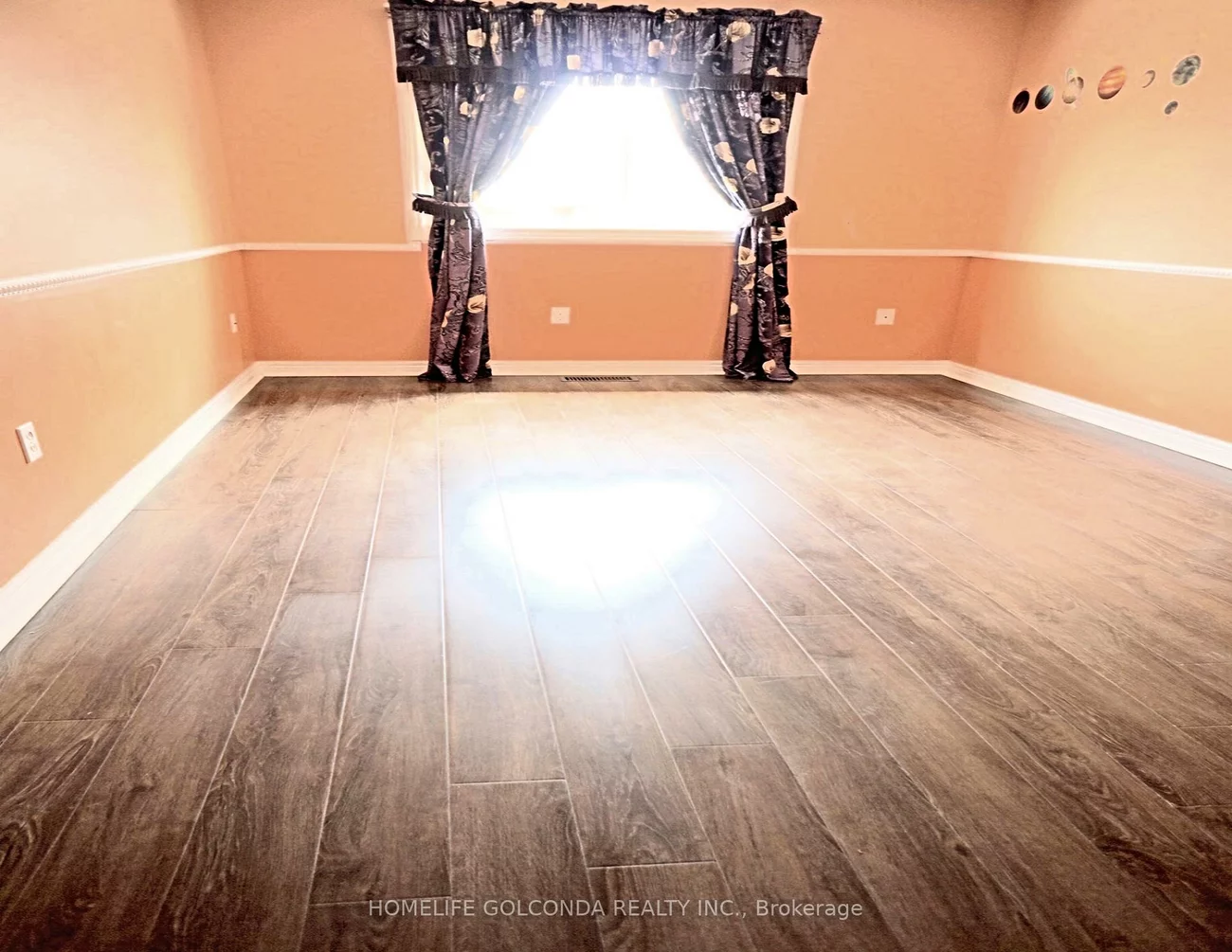 15, Amulet, Rouge Woods, Richmond Hill