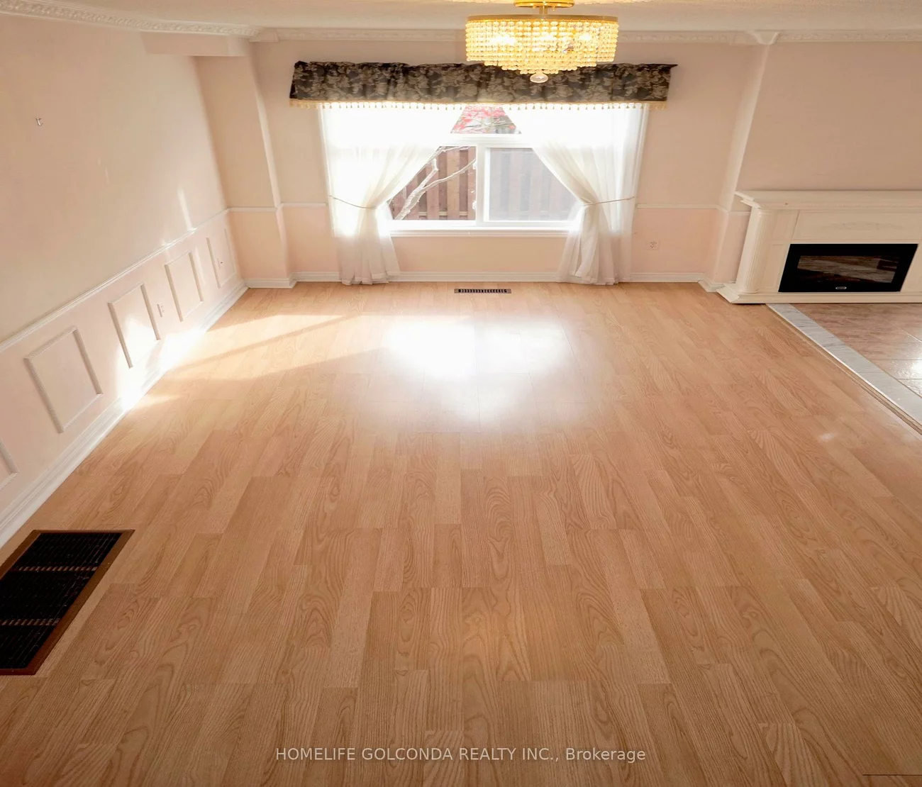 15, Amulet, Rouge Woods, Richmond Hill