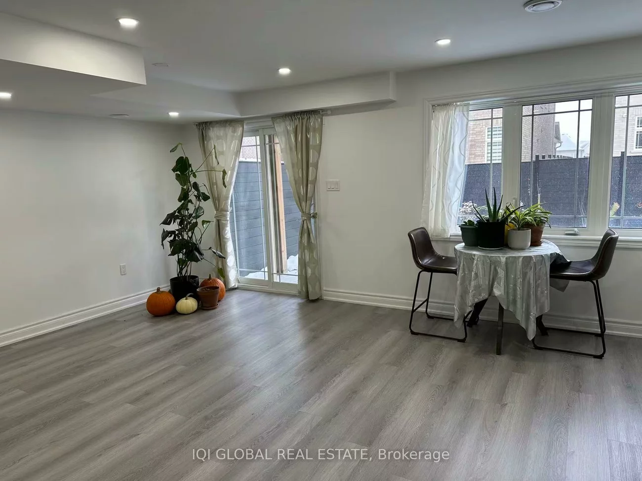 50, Drizzel, Oak Ridges, Richmond Hill