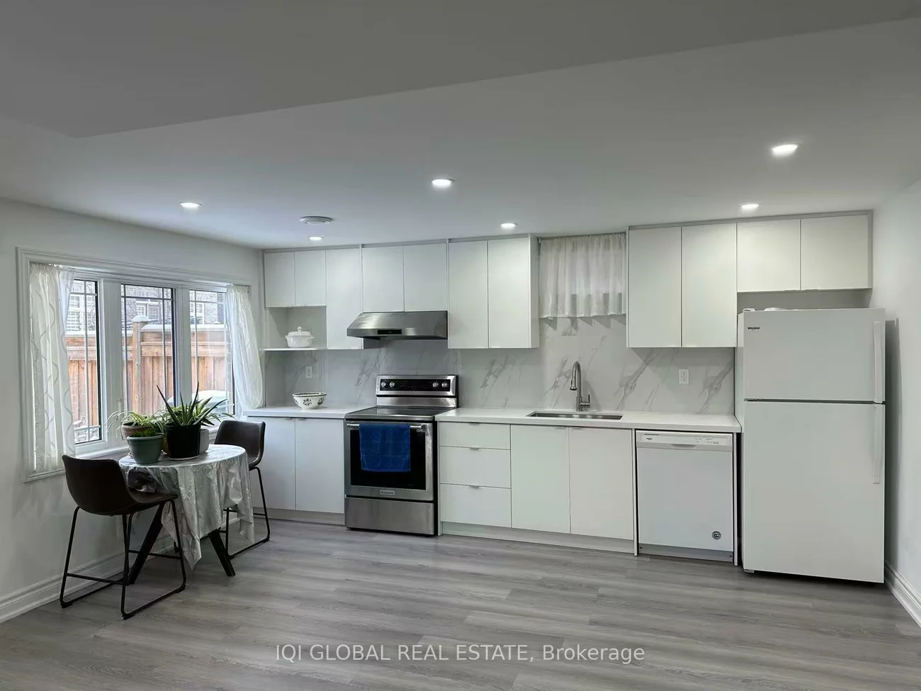 50, Drizzel, Oak Ridges, Richmond Hill