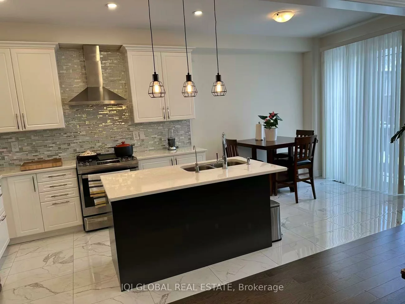 50, Drizzel, Oak Ridges, Richmond Hill