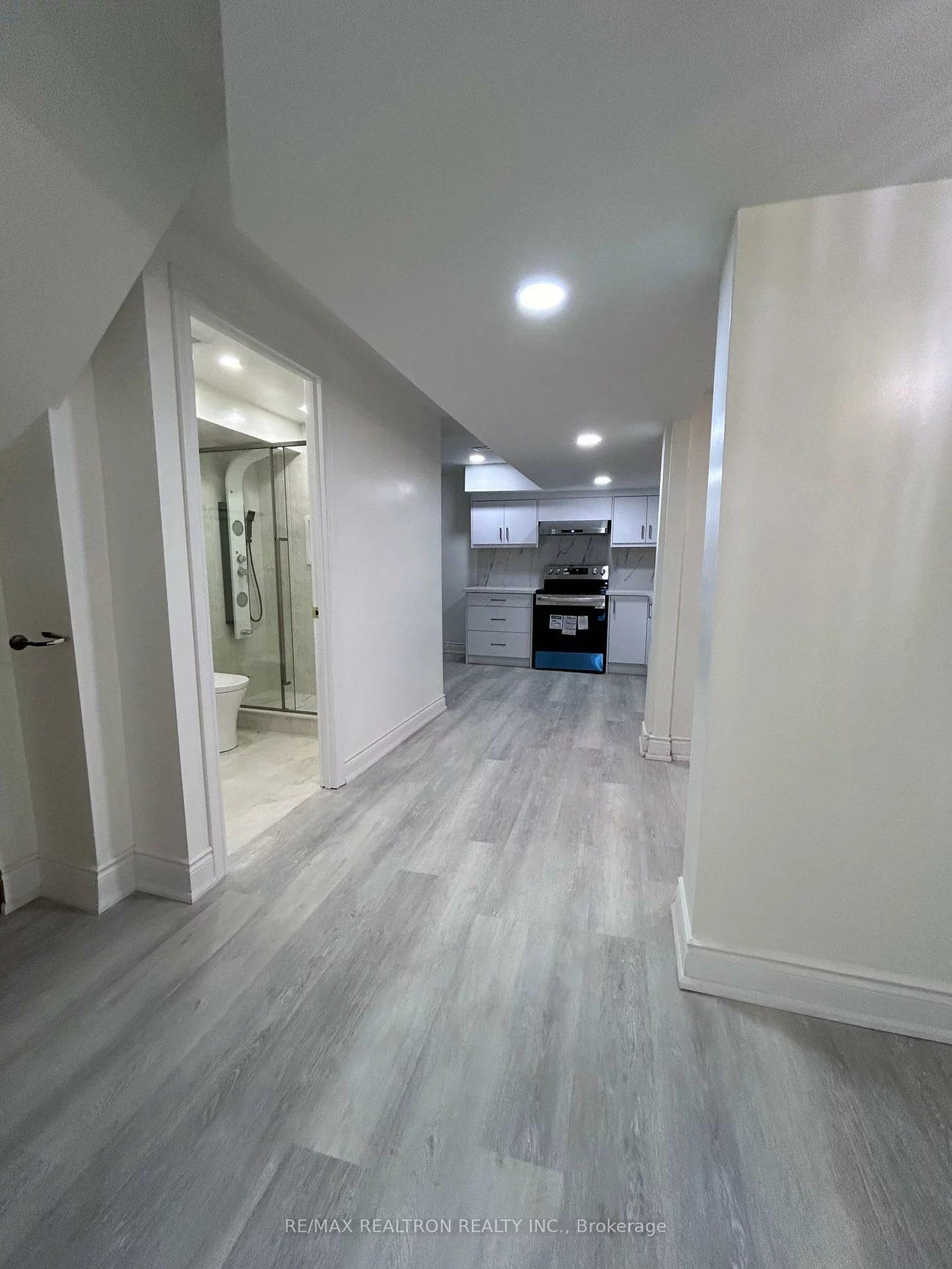 39, Waterton, Langstaff, Richmond Hill