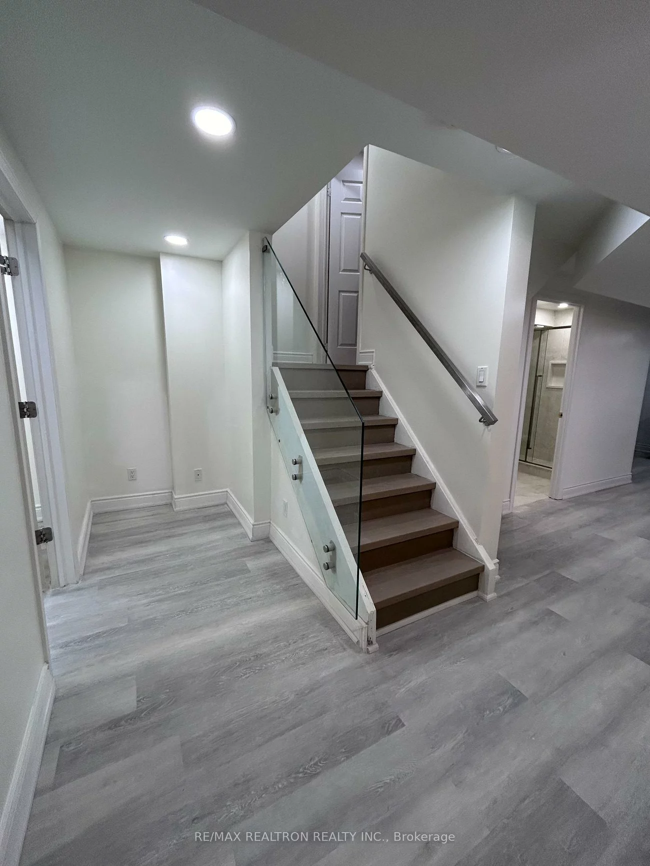 39, Waterton, Langstaff, Richmond Hill