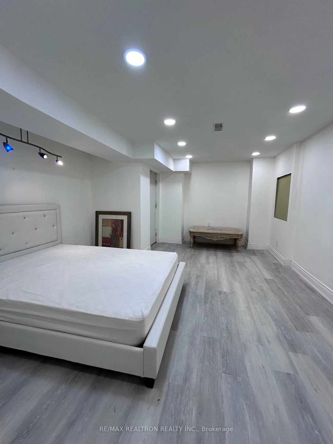 39, Waterton, Langstaff, Richmond Hill