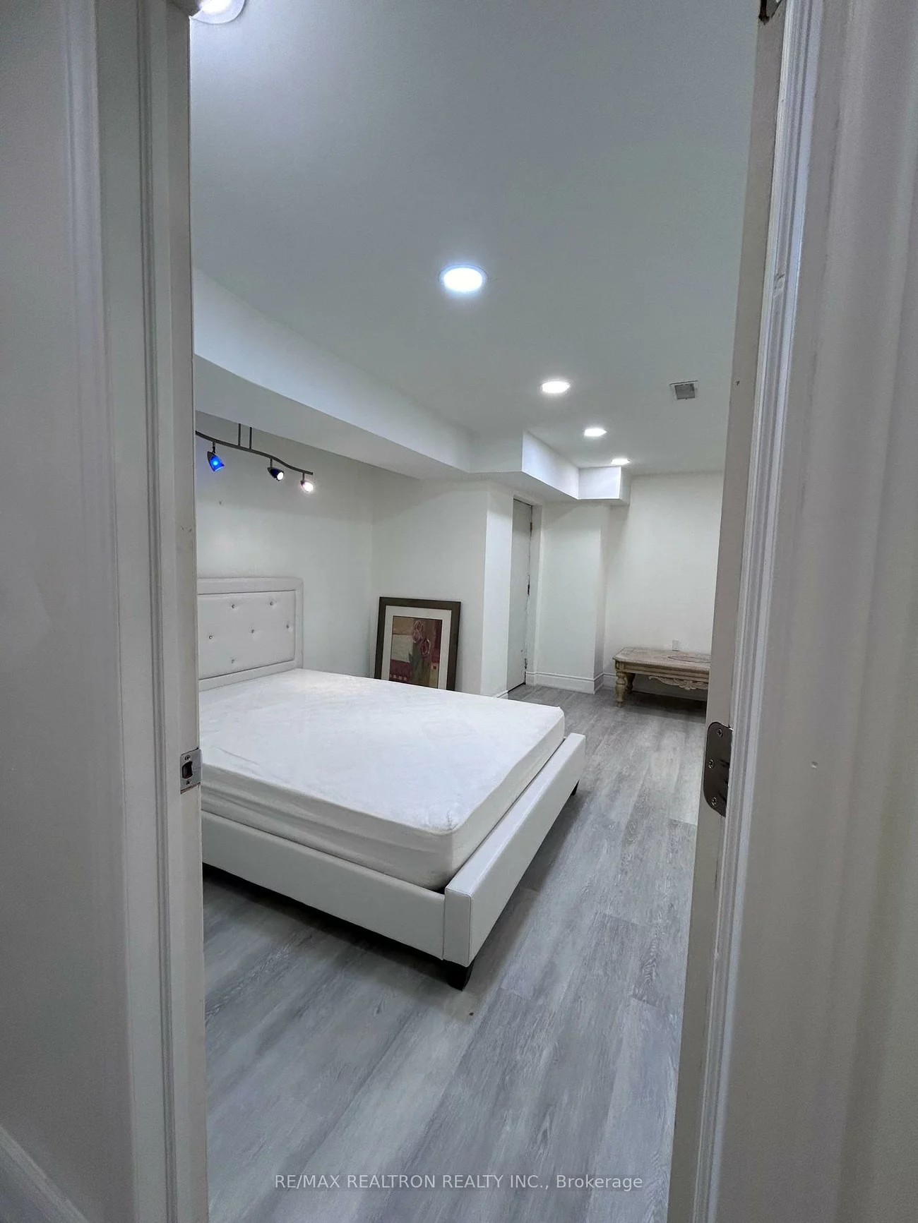 39, Waterton, Langstaff, Richmond Hill