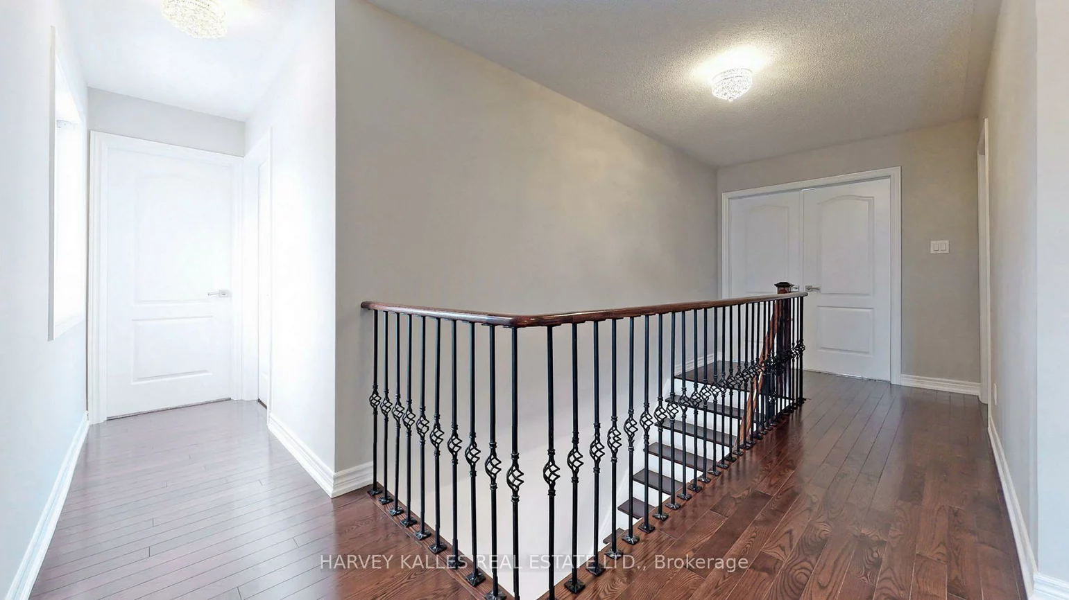 18, Shiner, Oak Ridges, Richmond Hill