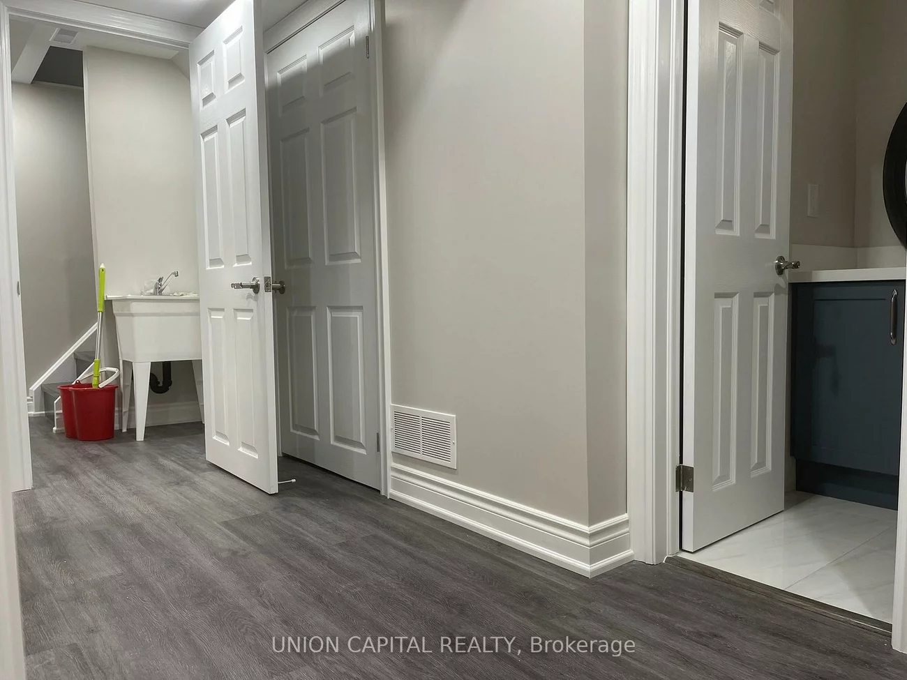 57, Belvedere Cres, Crosby, Richmond Hill