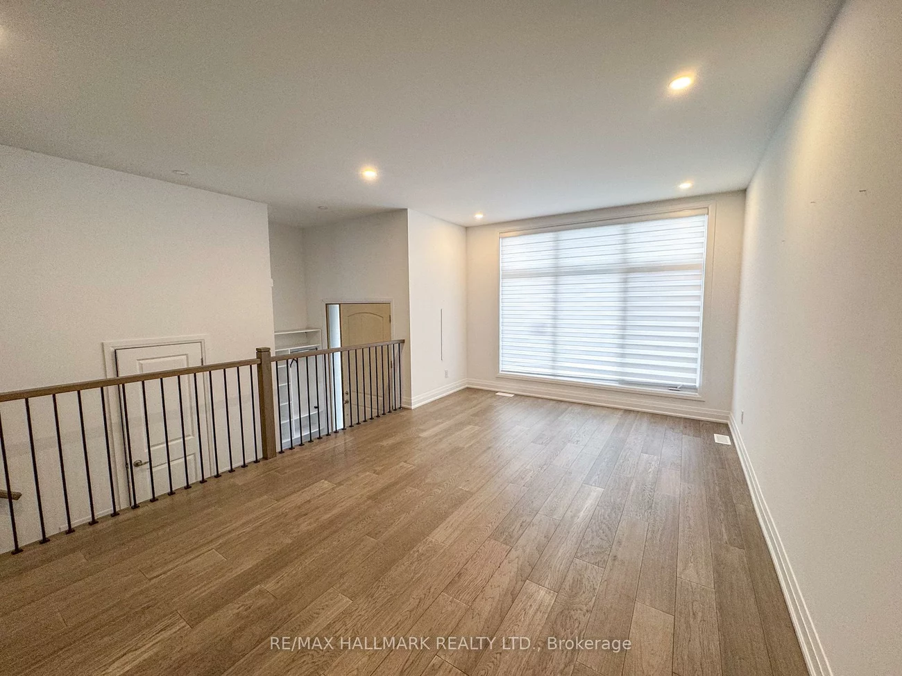 22, Direzze, Mill Pond, Richmond Hill