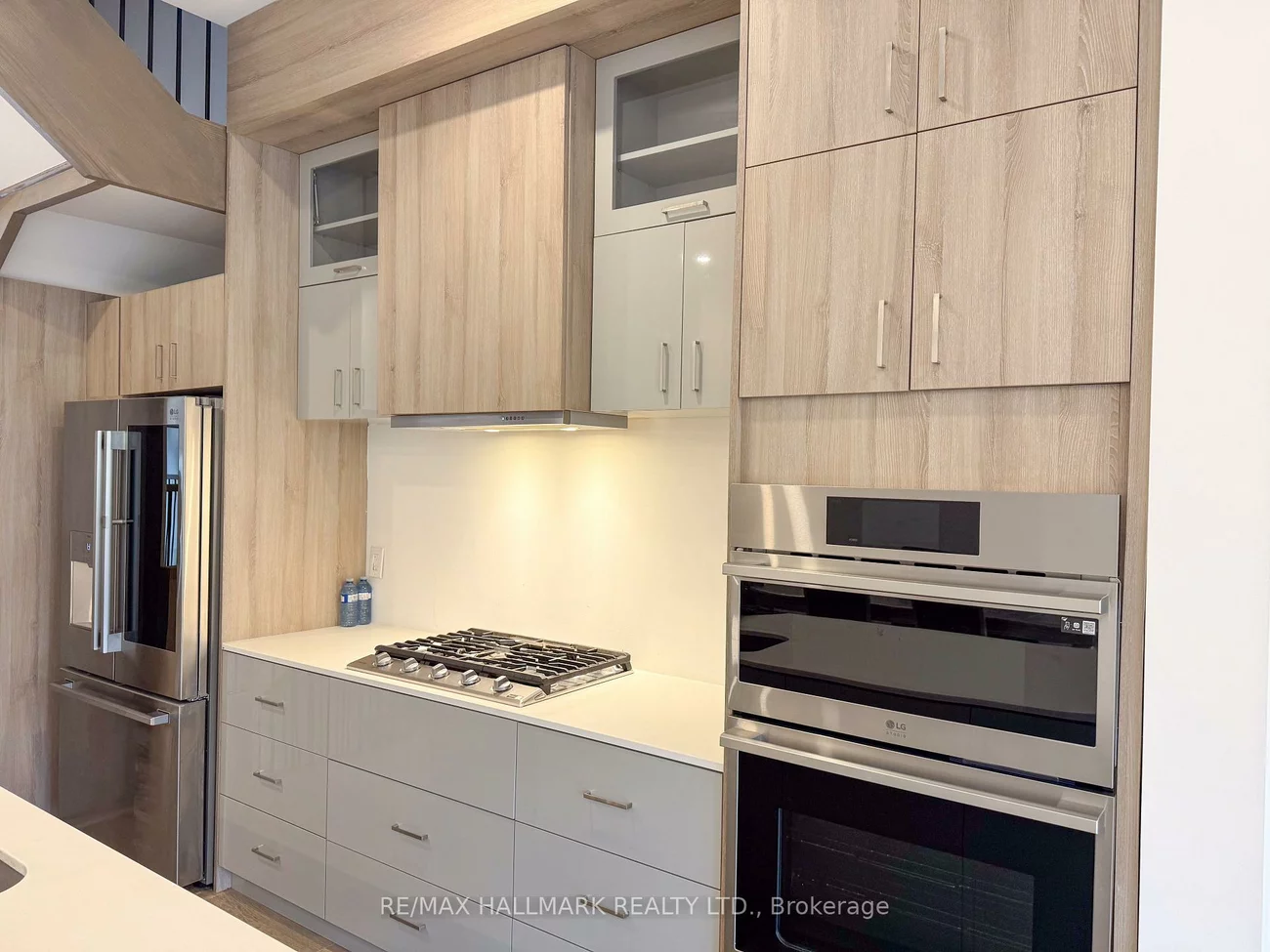 22, Direzze, Mill Pond, Richmond Hill