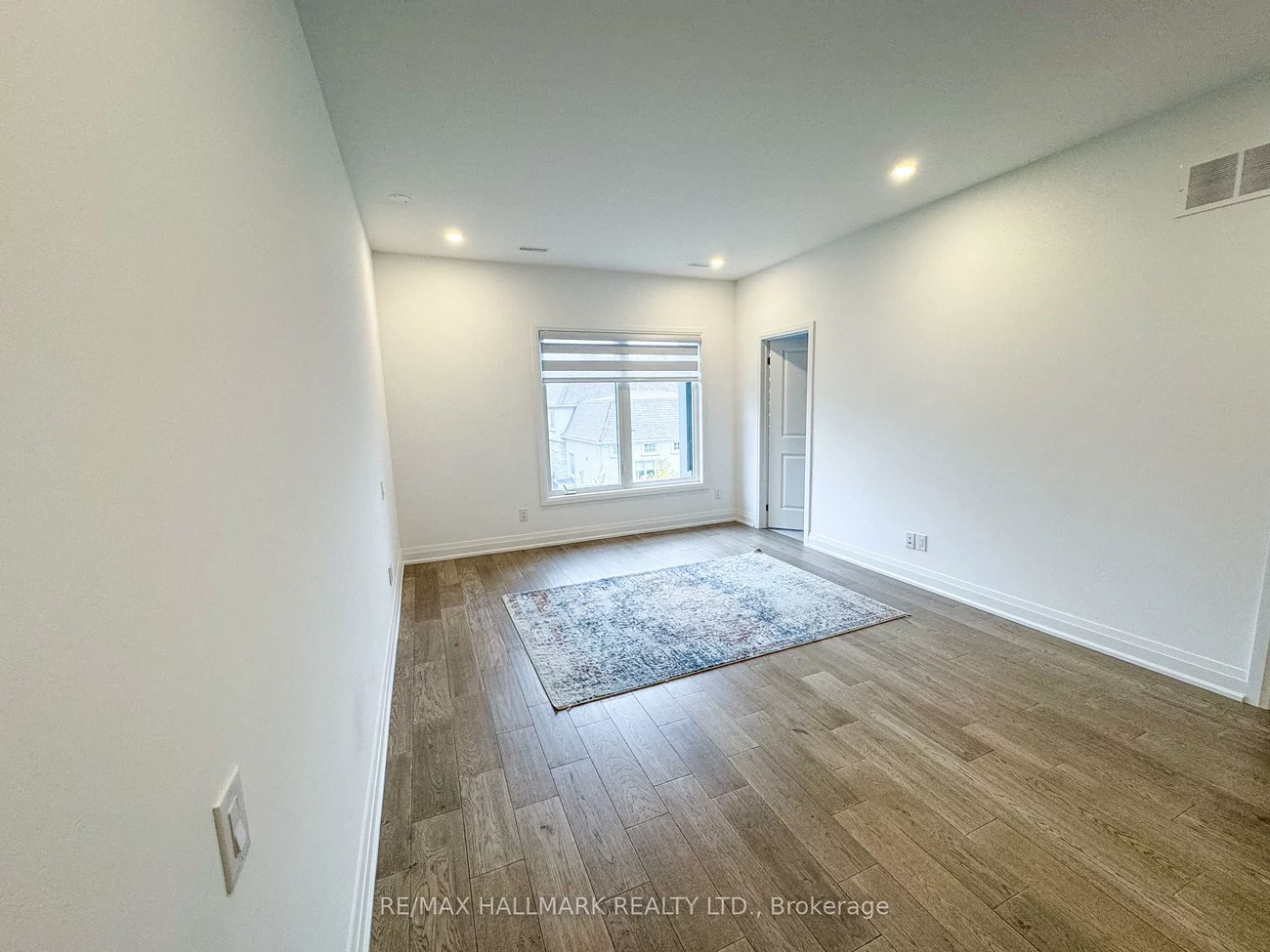 22, Direzze, Mill Pond, Richmond Hill