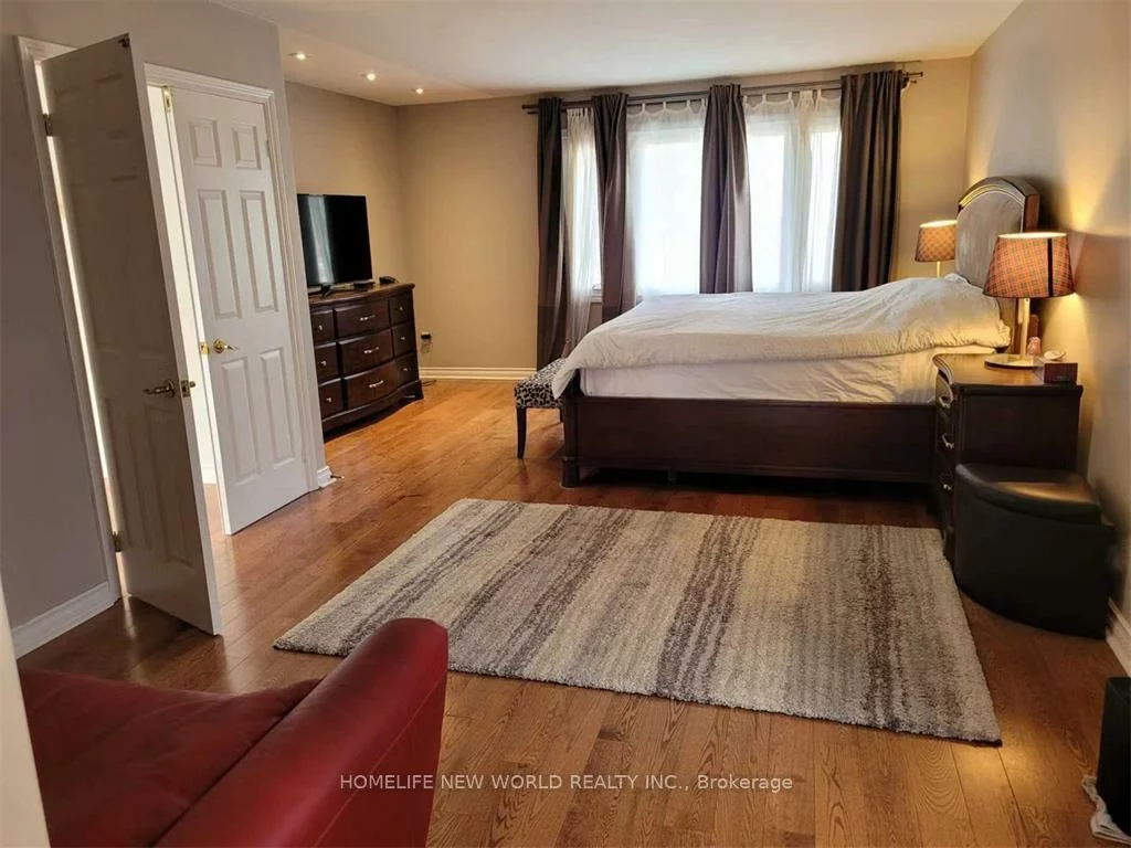 40, Ashdown, Doncrest, Richmond Hill