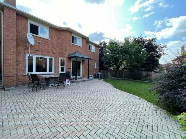 2, Edinburgh, Doncrest, Richmond Hill