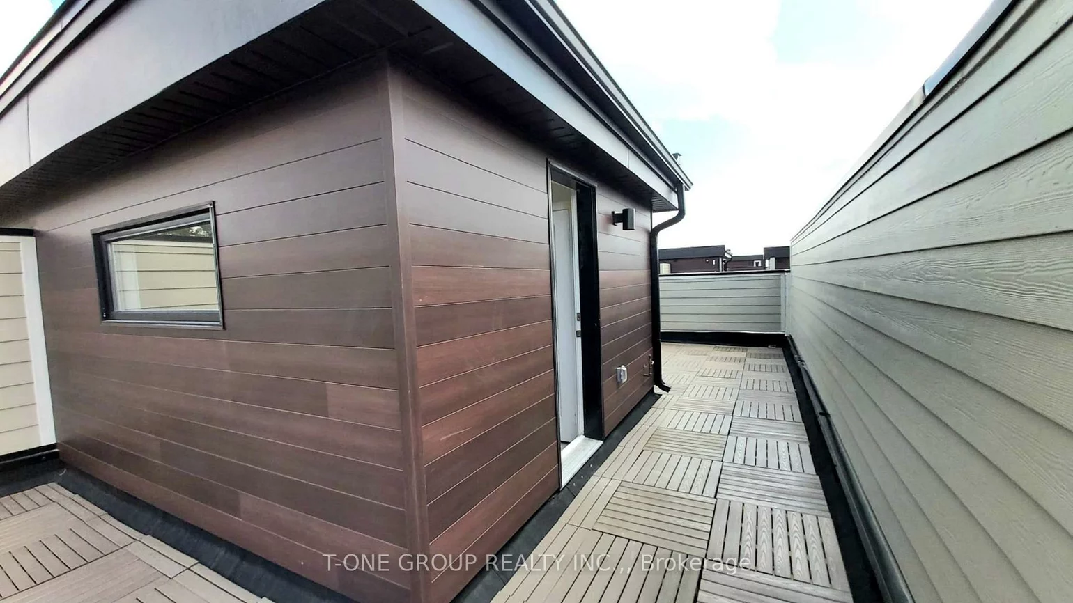 23, Ingersoll, Jefferson, Richmond Hill