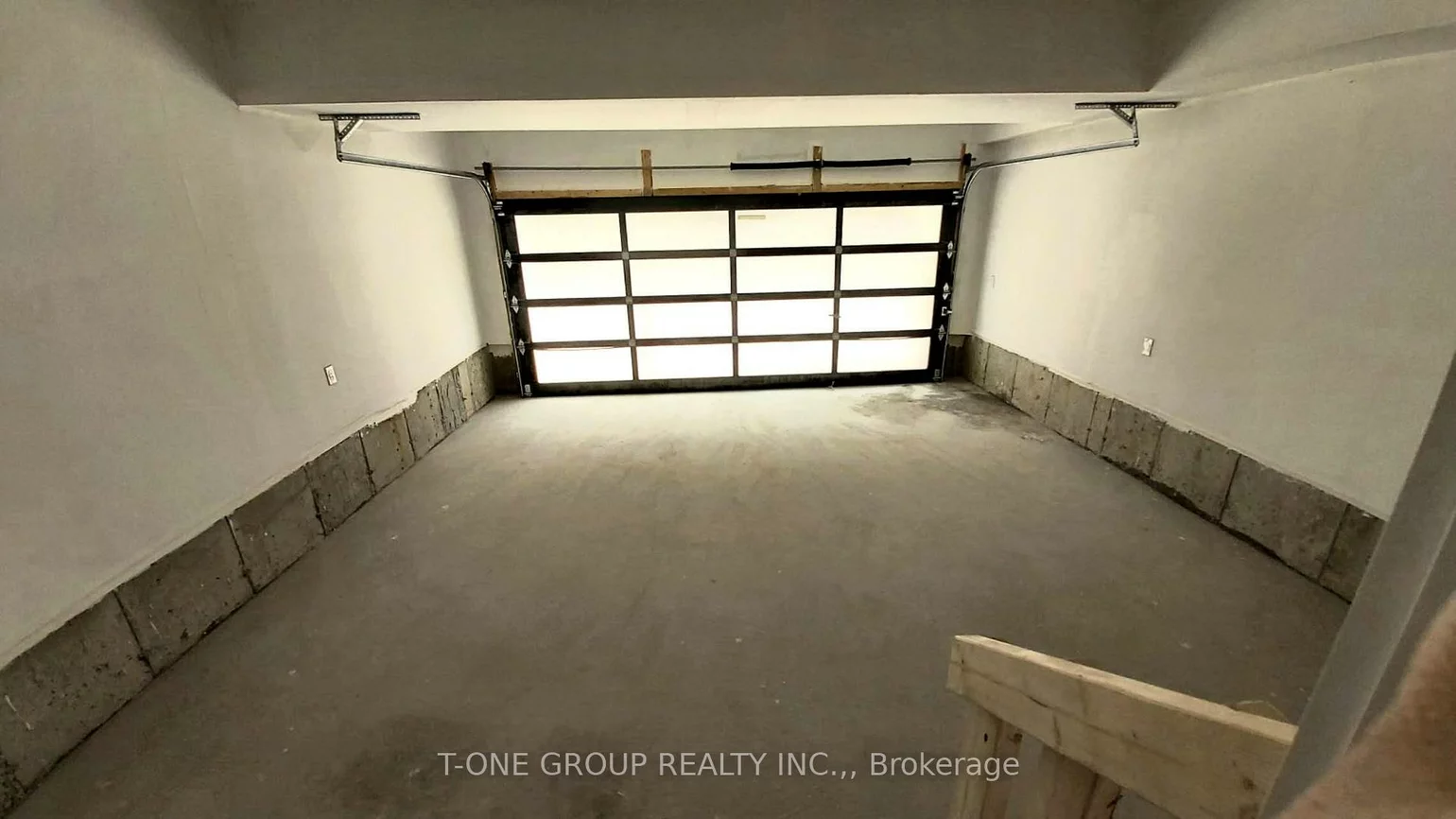 23, Ingersoll, Jefferson, Richmond Hill