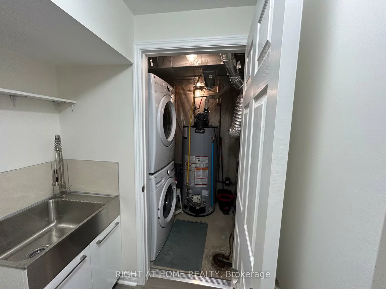 4, Old Orchard, Rouge Woods, Richmond Hill