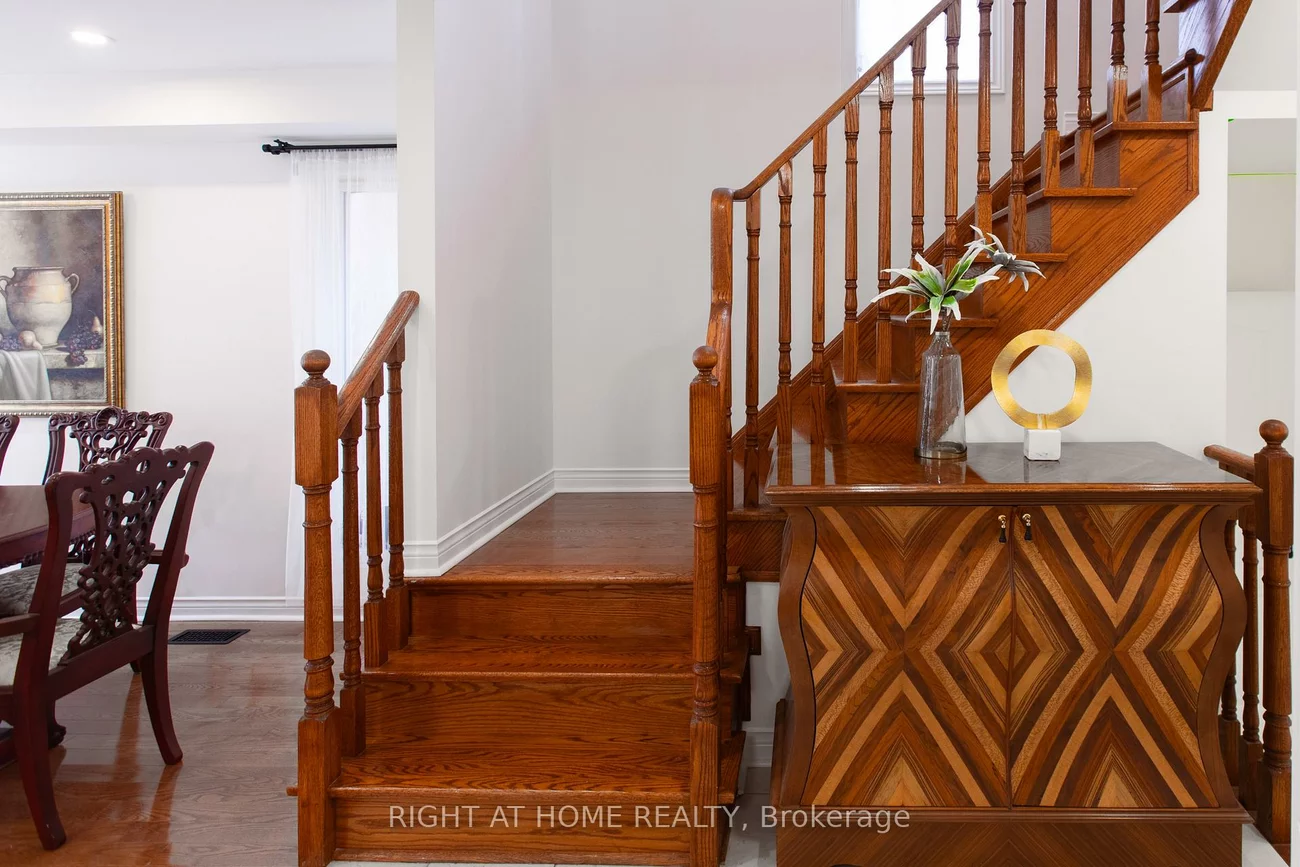 4, Old Orchard, Rouge Woods, Richmond Hill