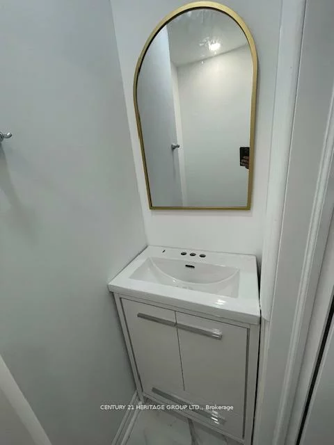 231, Blue Grass, Crosby, Richmond Hill