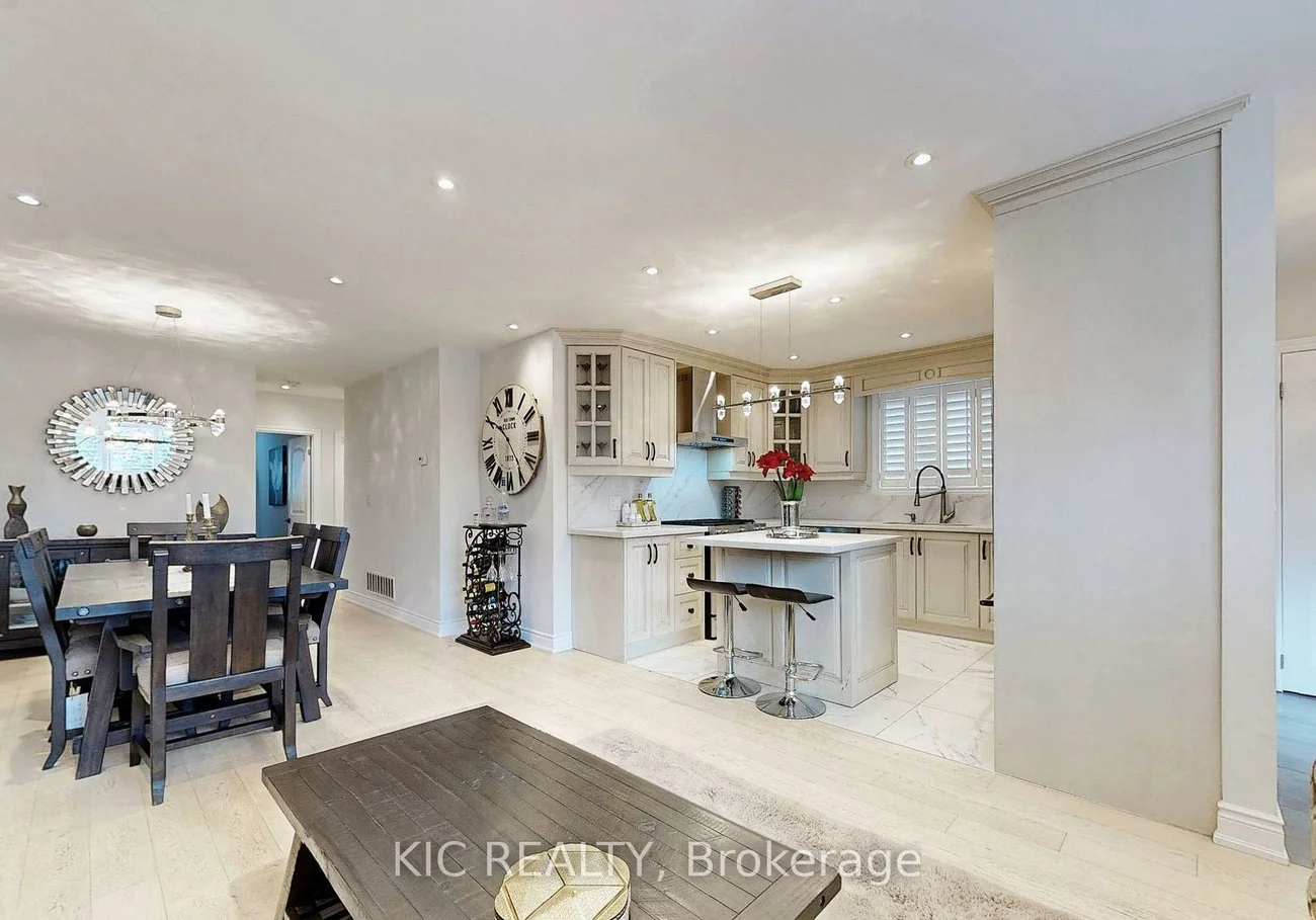 226, Browndale, Crosby, Richmond Hill