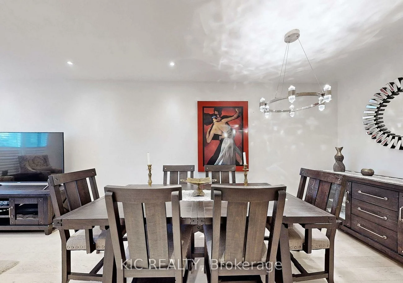 226, Browndale, Crosby, Richmond Hill