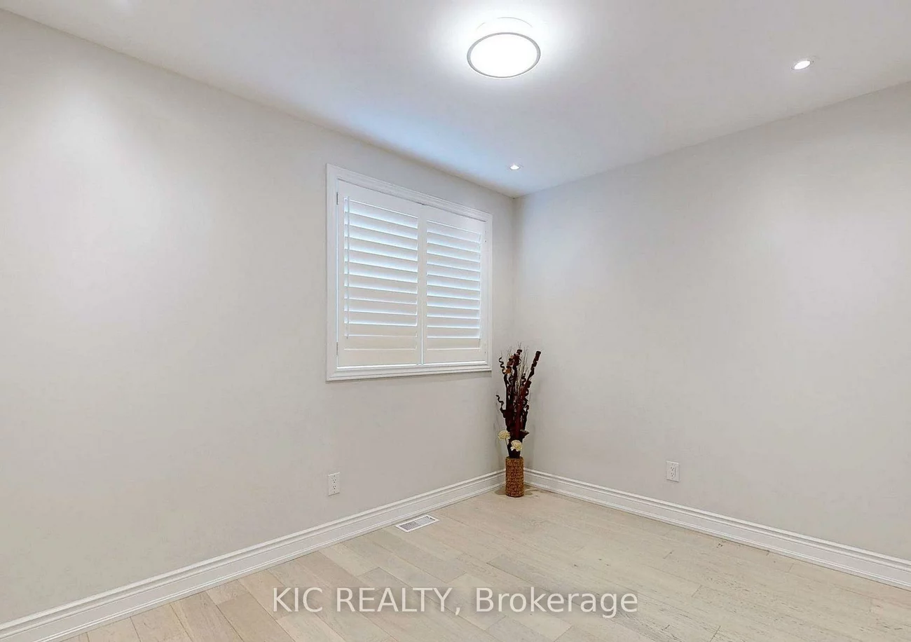 226, Browndale, Crosby, Richmond Hill