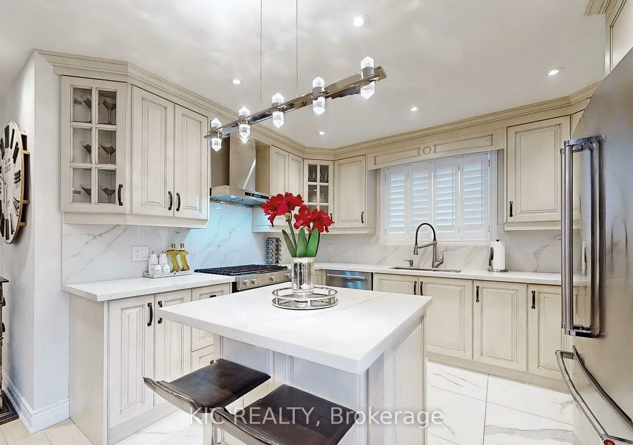 226, Browndale, Crosby, Richmond Hill