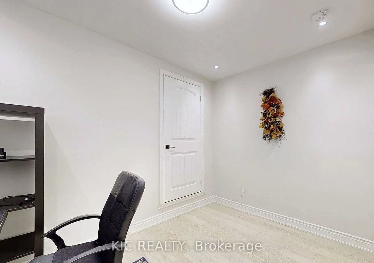 226, Browndale, Crosby, Richmond Hill