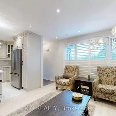 226, Browndale, Crosby, Richmond Hill