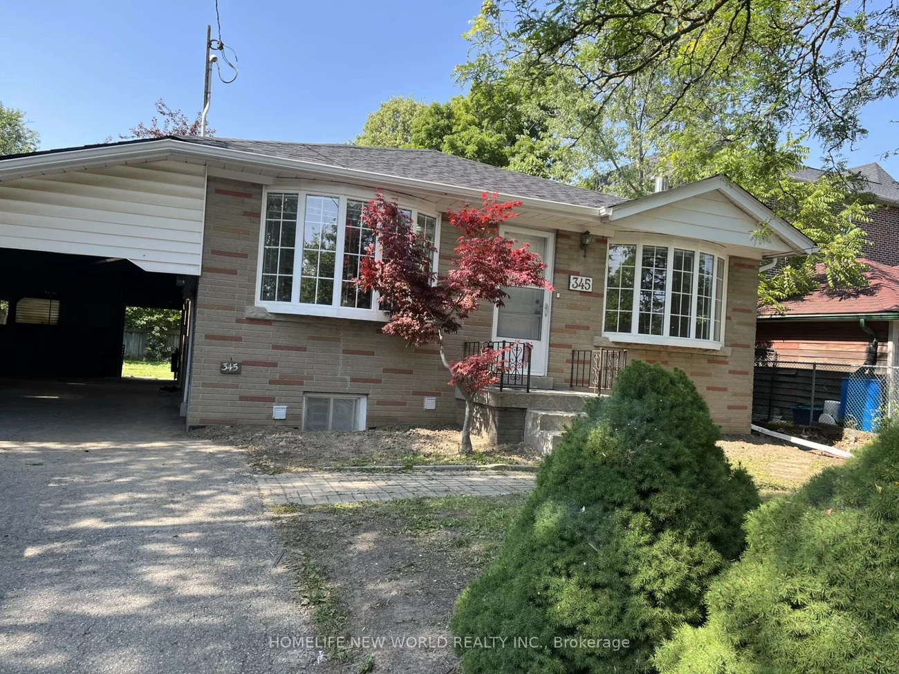 345, Centre, Crosby, Richmond Hill