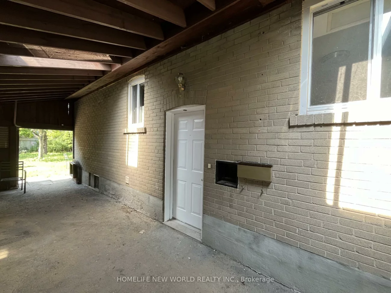 345, Centre, Crosby, Richmond Hill