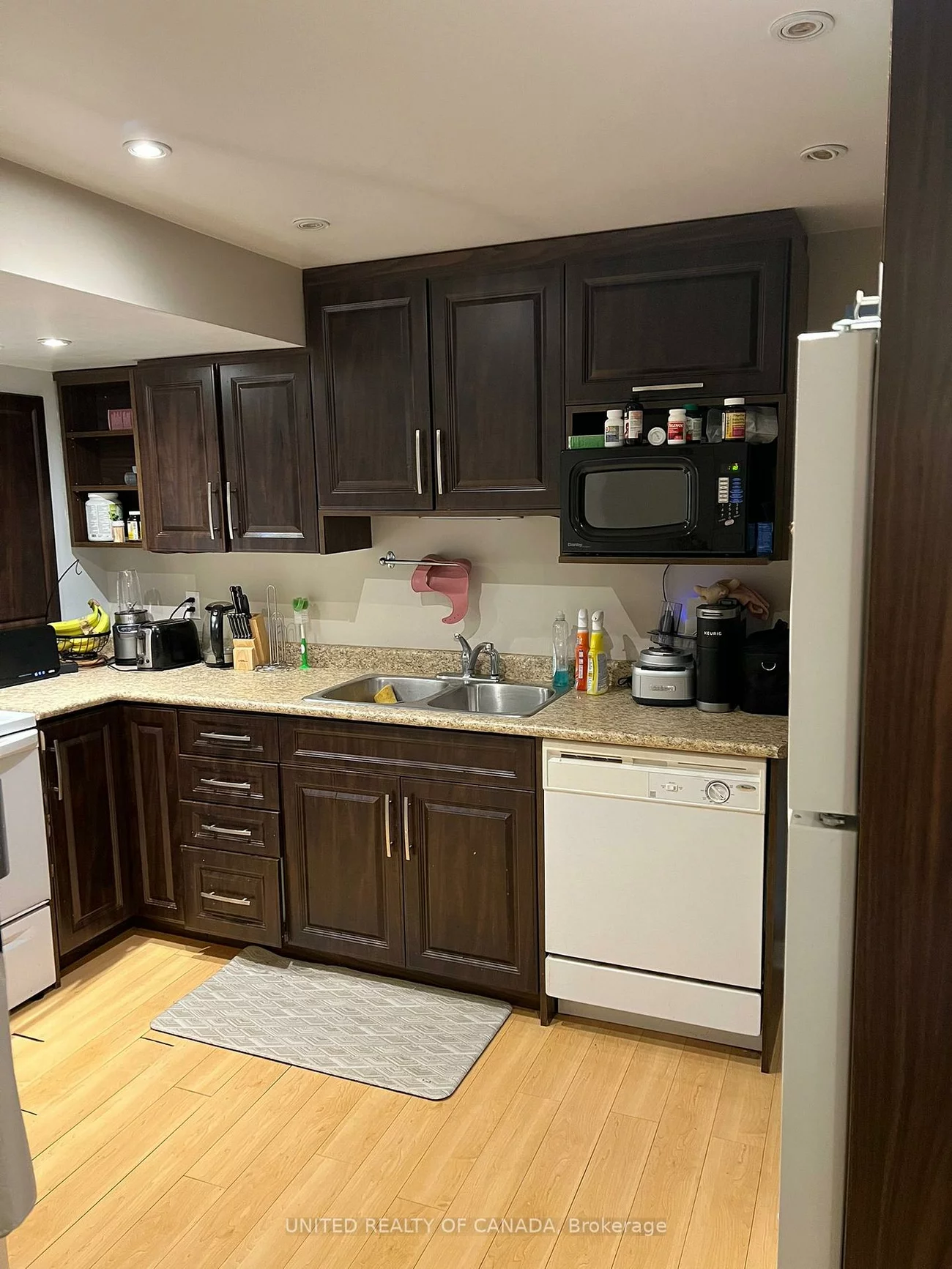 108, Maroon, Oak Ridges Lake Wilcox, Richmond Hill