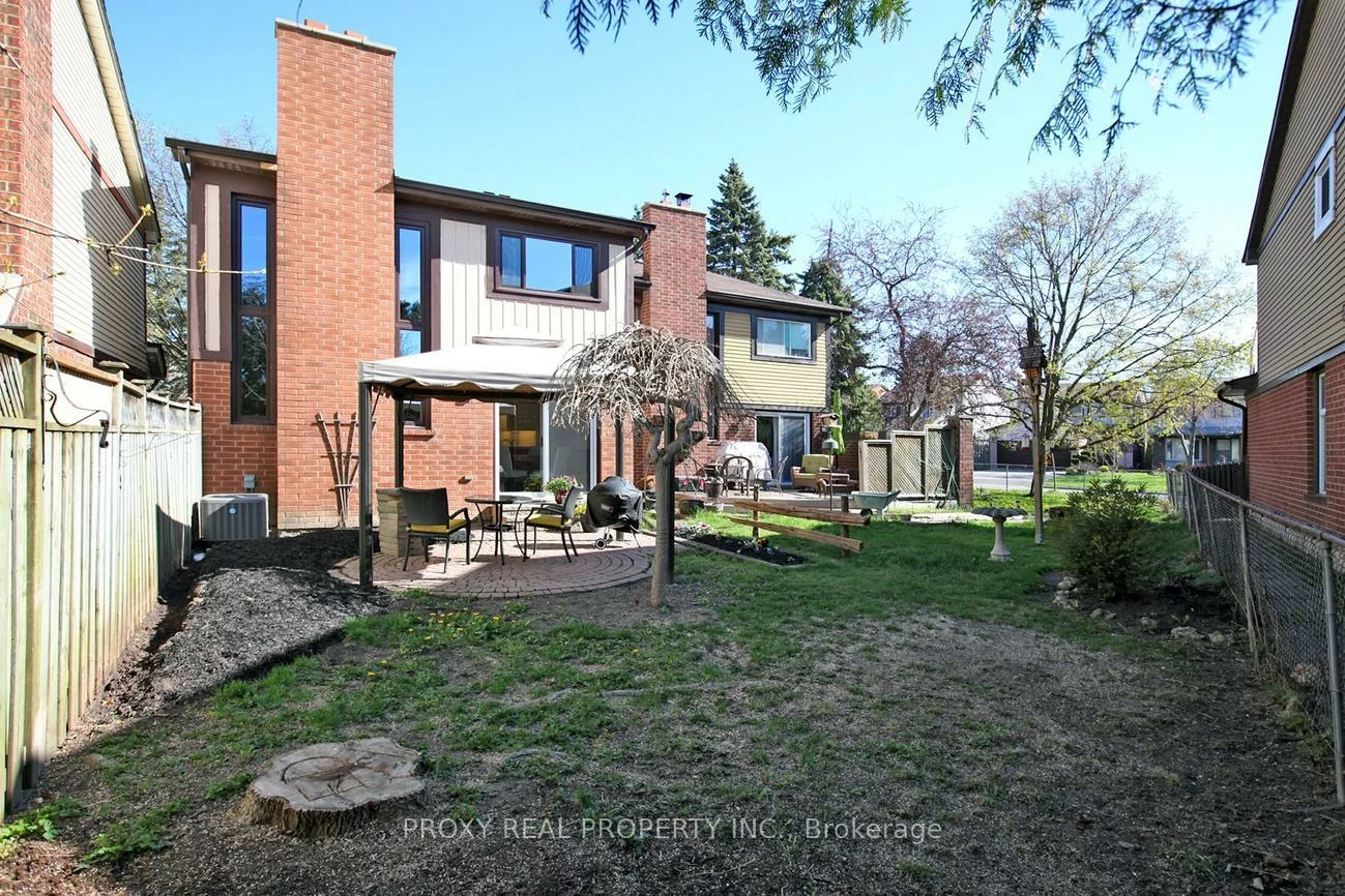 141, Castle Rock, North Richvale, Richmond Hill