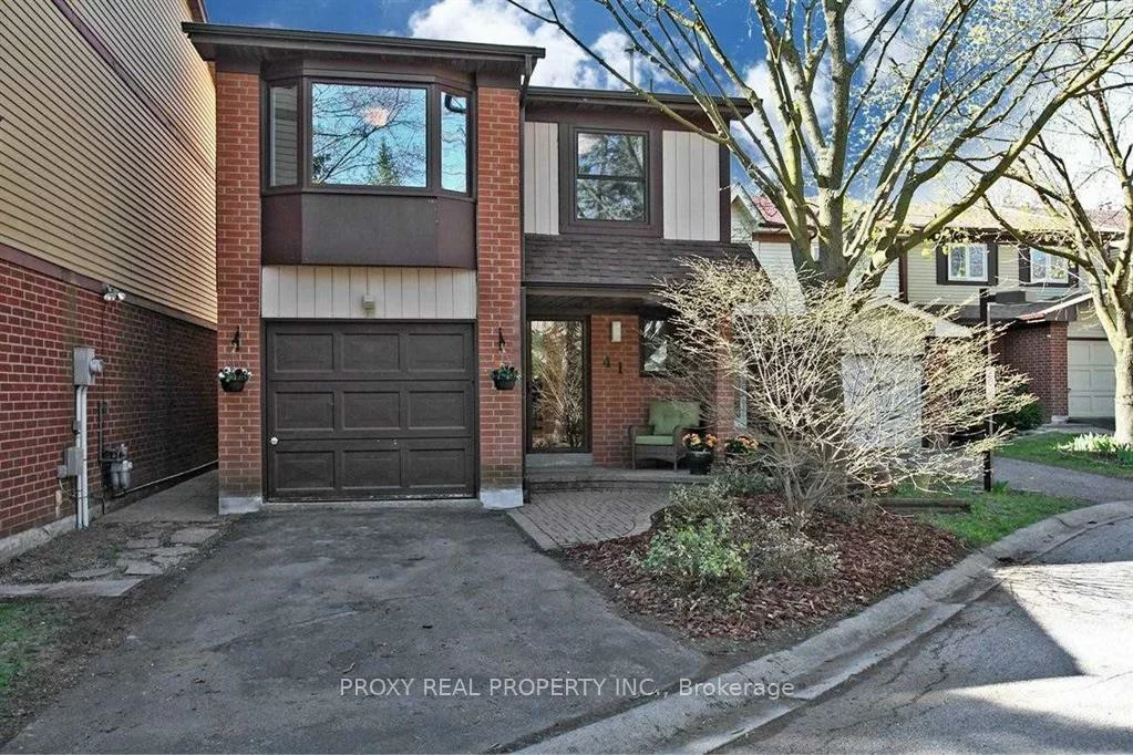 141, Castle Rock, North Richvale, Richmond Hill