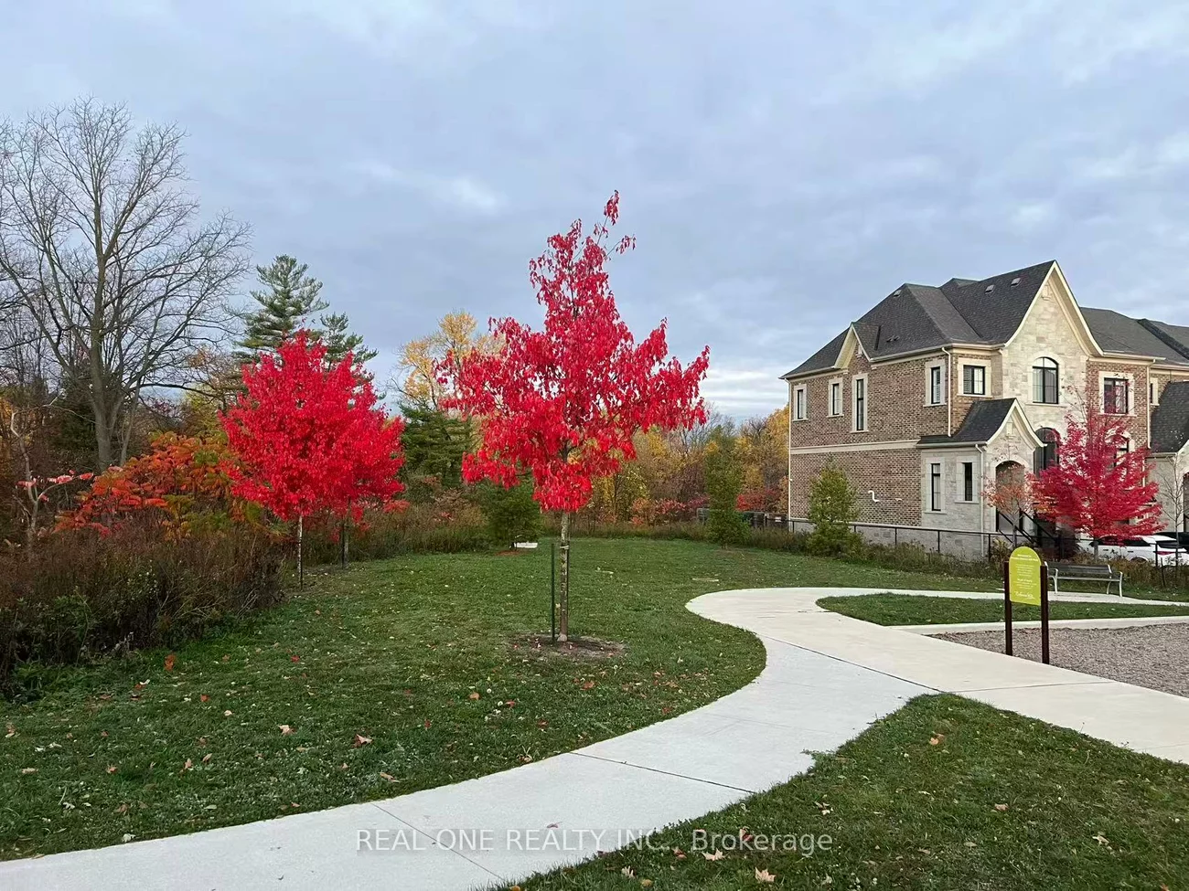 45, Shining Willow, South Richvale, Richmond Hill