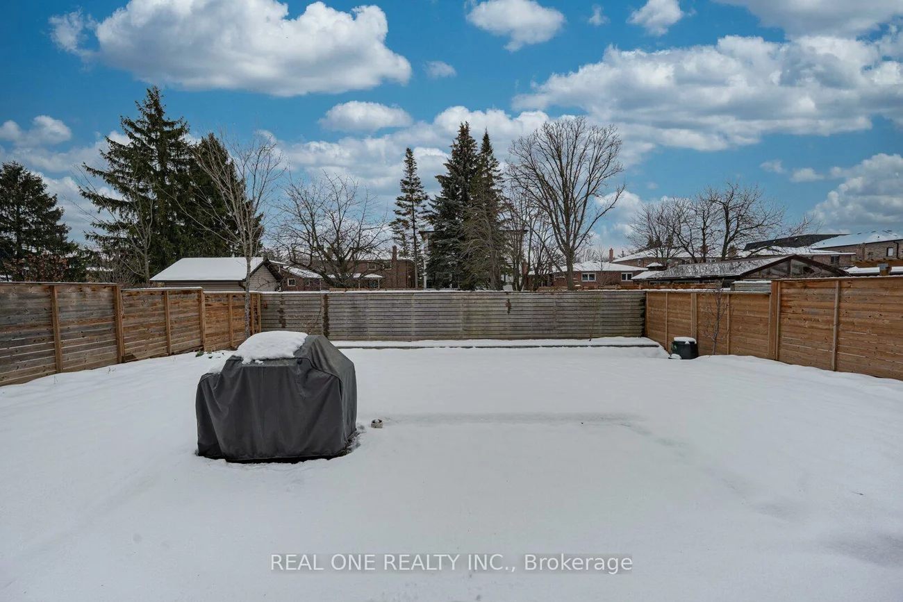 45, Shining Willow, South Richvale, Richmond Hill